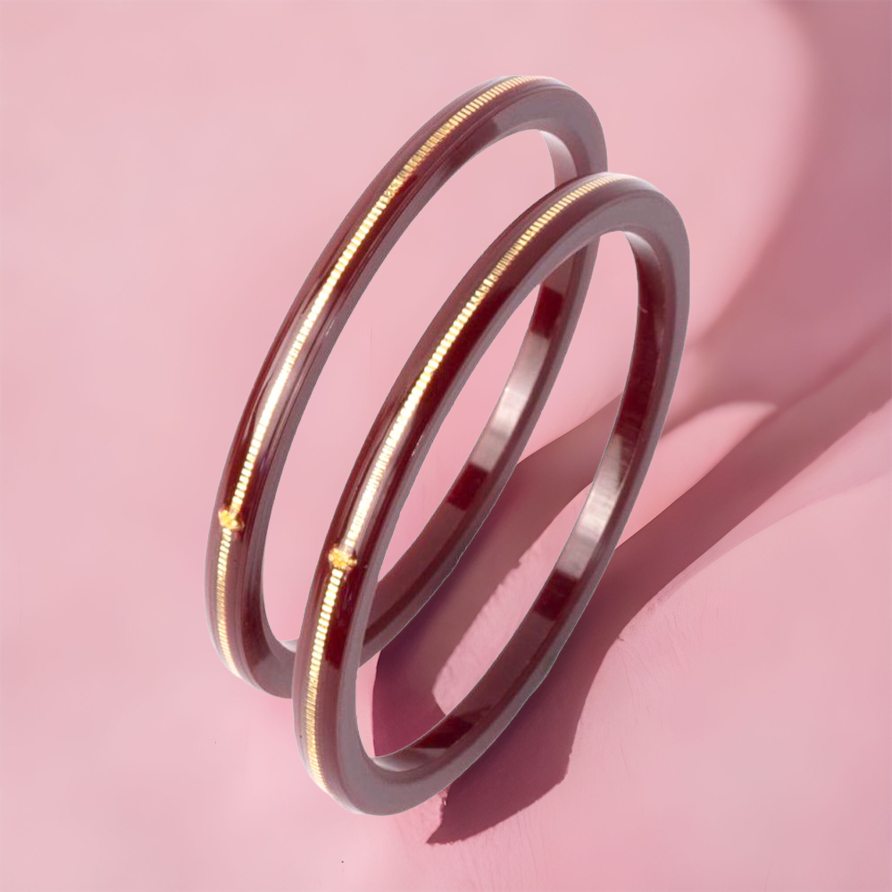 "Top view of Handmade 22kt (916) Yellow Gold Pola Bangles"